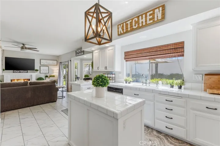 25235 Corte Sur, Murrieta, California 92563