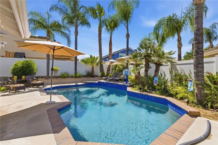 25235 Corte Sur, Murrieta, California 92563
