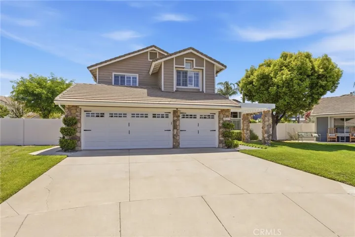 25235 Corte Sur, Murrieta, California 92563