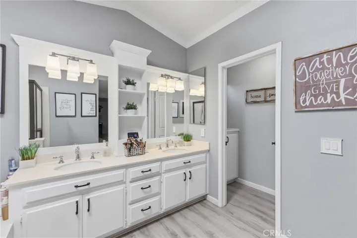 25235 Corte Sur, Murrieta, California 92563