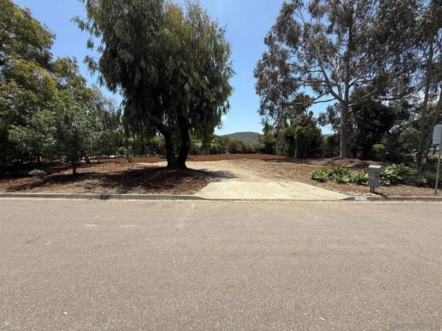 Land/Lot