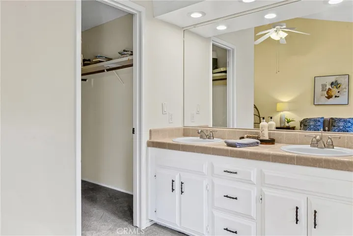 1106 Oceanaire Drive 45, San Luis Obispo, California 93405