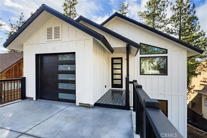 129 Winding, Big Bear City, California 92314