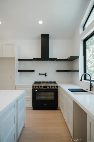 129 Winding, Big Bear City, California 92314