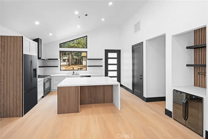 129 Winding, Big Bear City, California 92314