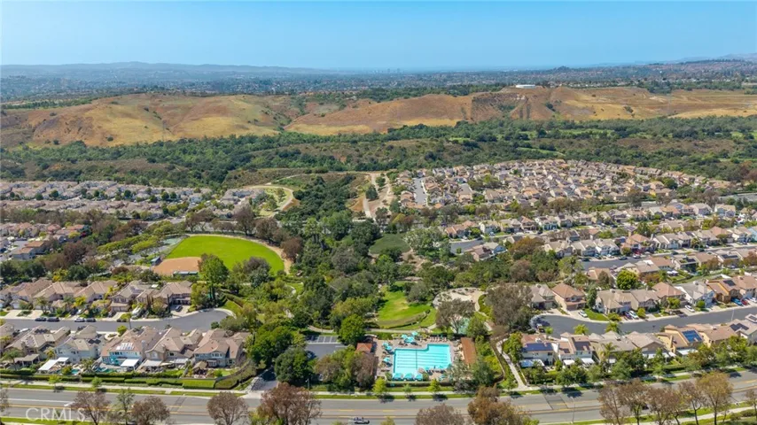 63 Poppyfield Lane, Rancho Santa Margarita, California 92688
