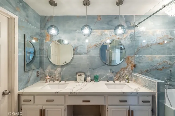 63 Poppyfield Lane, Rancho Santa Margarita, California 92688