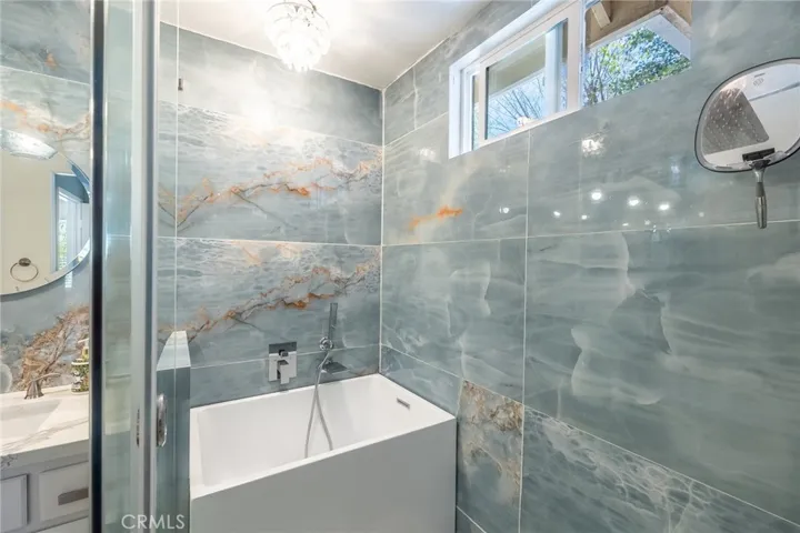 63 Poppyfield Lane, Rancho Santa Margarita, California 92688