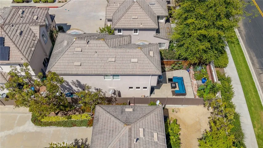 63 Poppyfield Lane, Rancho Santa Margarita, California 92688