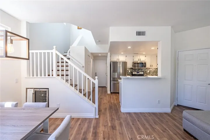 63 Poppyfield Lane, Rancho Santa Margarita, California 92688