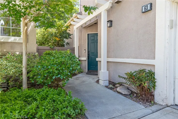 63 Poppyfield Lane, Rancho Santa Margarita, California 92688