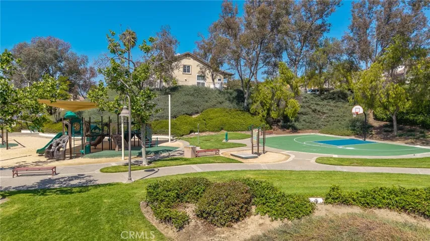 63 Poppyfield Lane, Rancho Santa Margarita, California 92688