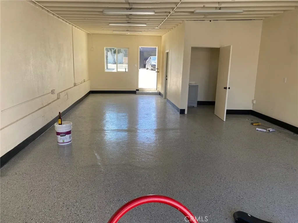 2805 W Florence, Los Angeles, California 90043 — photo 4