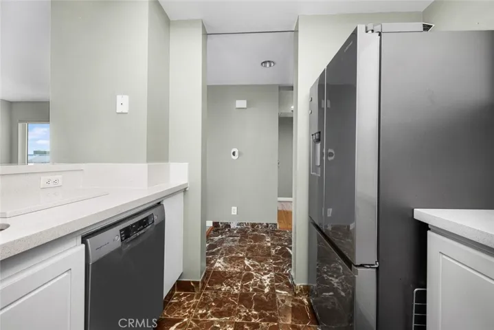 525 E Seaside Way 904, Long Beach, California 90802