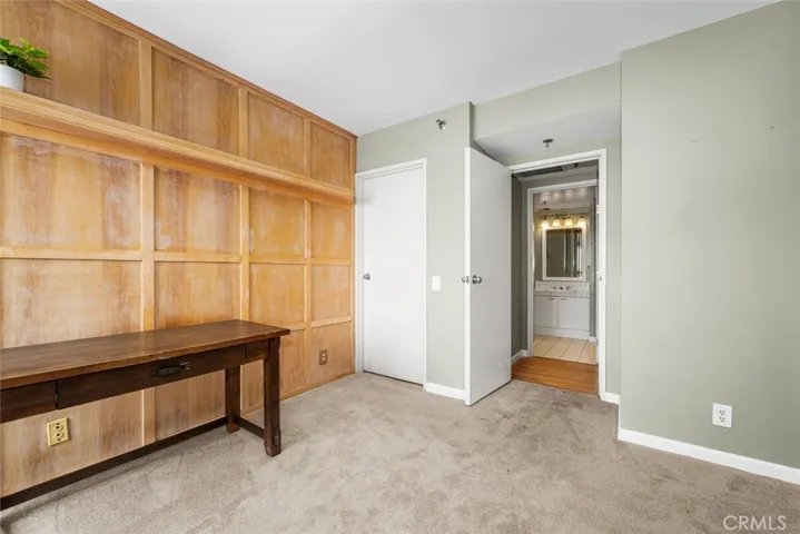 525 E Seaside Way 904, Long Beach, California 90802
