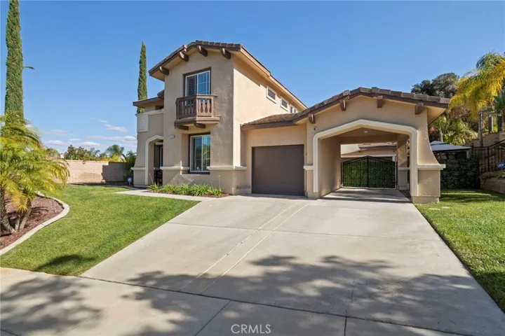 1744 Tamarron Dr, Corona, California 92883