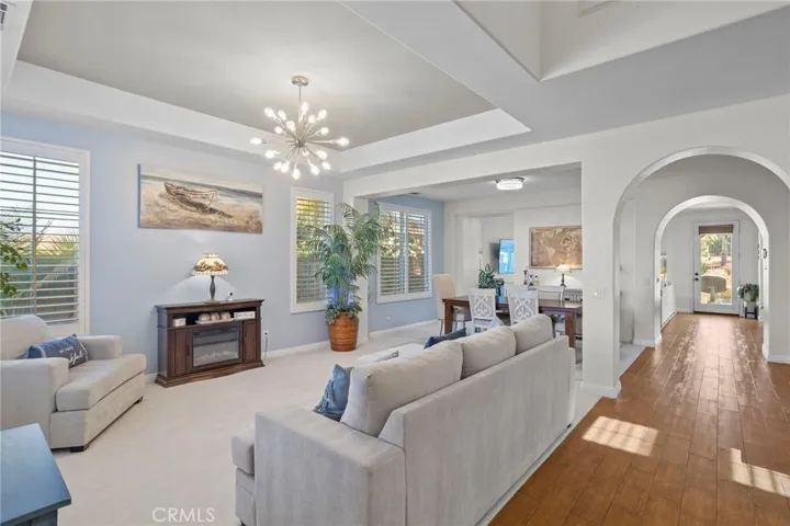 1744 Tamarron Dr, Corona, California 92883