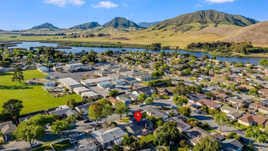1222 W Newport Street, San Luis Obispo, California 93405