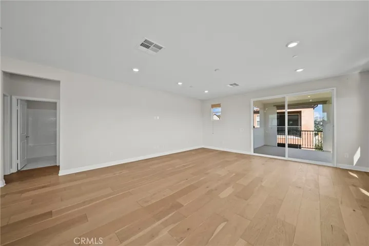 20560 Galloway, Saugus, California 91350