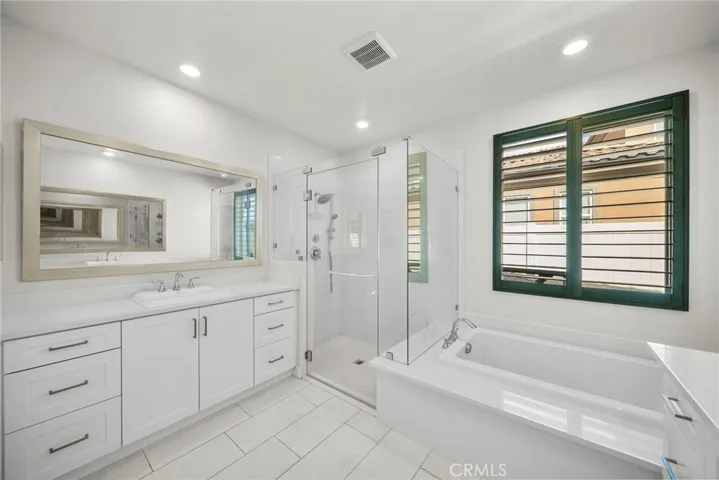 20560 Galloway, Saugus, California 91350