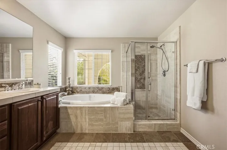 Primary Bathroom En Suite