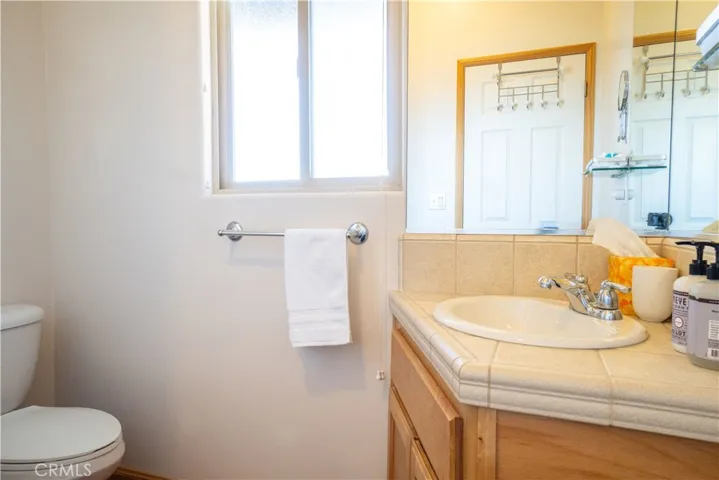 33470 Angeles Drive, Green Valley Lake, California 92341