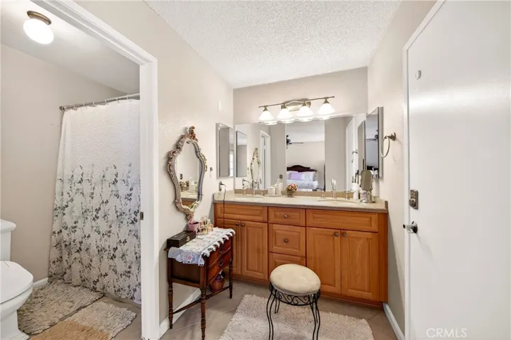 14 Rainbow Ridge, Phillips Ranch, California 91766