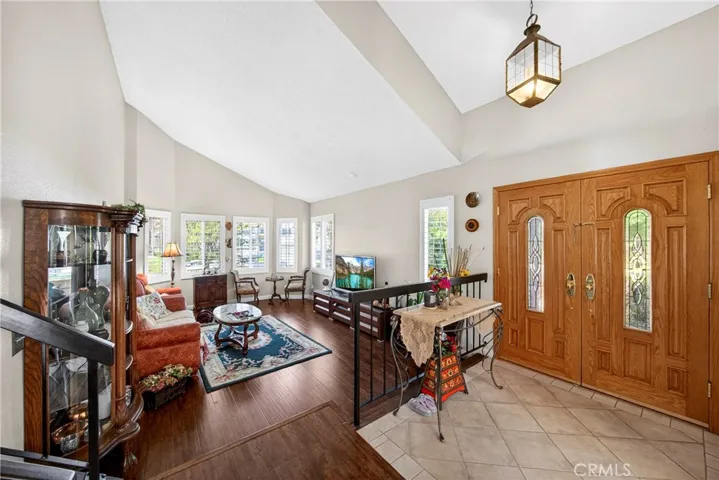 14 Rainbow Ridge, Phillips Ranch, California 91766
