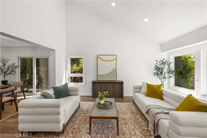 Spacious Living Area with Backyard Views – Elegant design with seamless indoor-outdoor flow.

