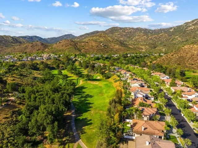 2397 Old Ranch, Escondido, California 92027
