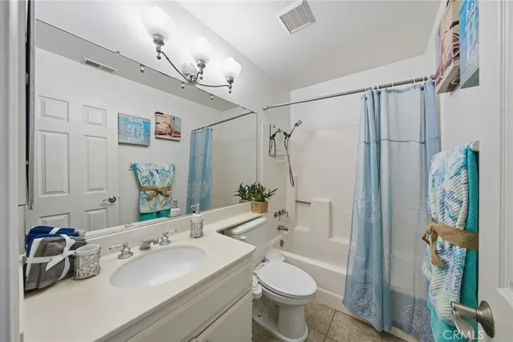 Guest bathroom