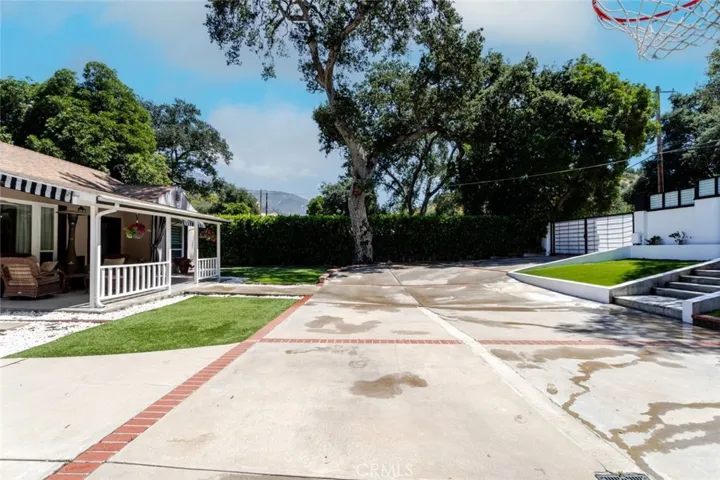 7284 Saint Estaban Street, Tujunga, California 91042