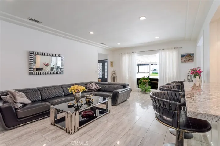 7284 Saint Estaban Street, Tujunga, California 91042