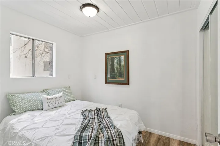 794 Woodland, Crestline, California 92325