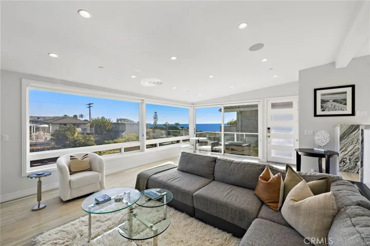 166 Fairview, Laguna Beach, California 92651