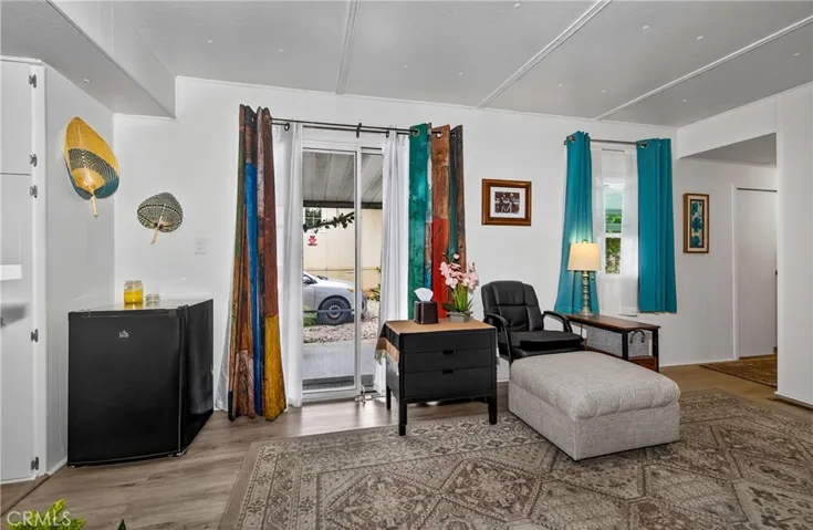 Entry at Livingroom