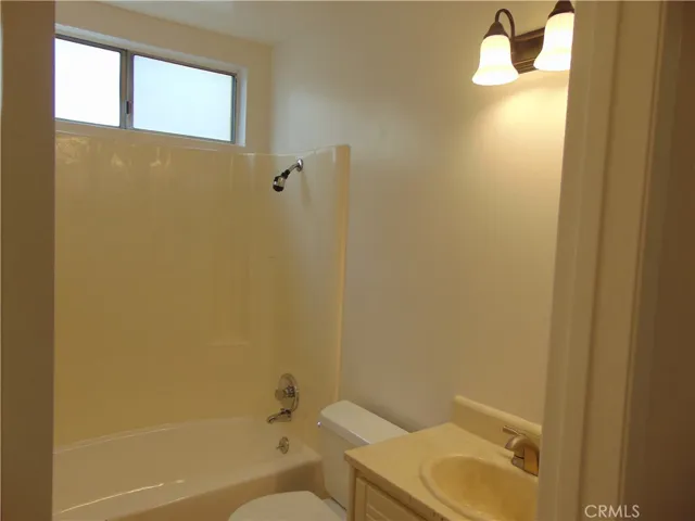 5172 Blairwood, La Palma, California 90623