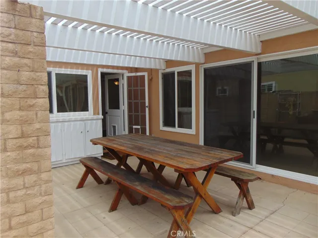 5172 Blairwood, La Palma, California 90623