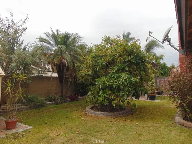 5172 Blairwood, La Palma, California 90623