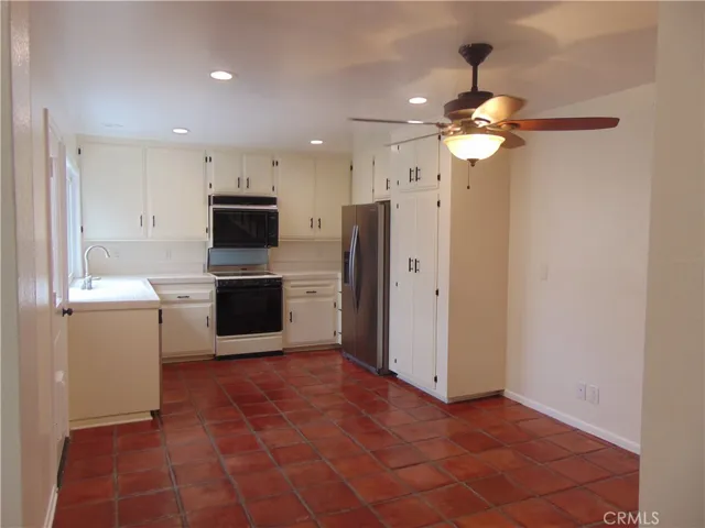 5172 Blairwood, La Palma, California 90623