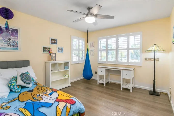 21922 Crestline, Saugus, California 91390