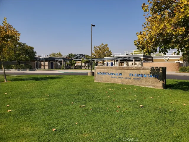 21922 Crestline, Saugus, California 91390