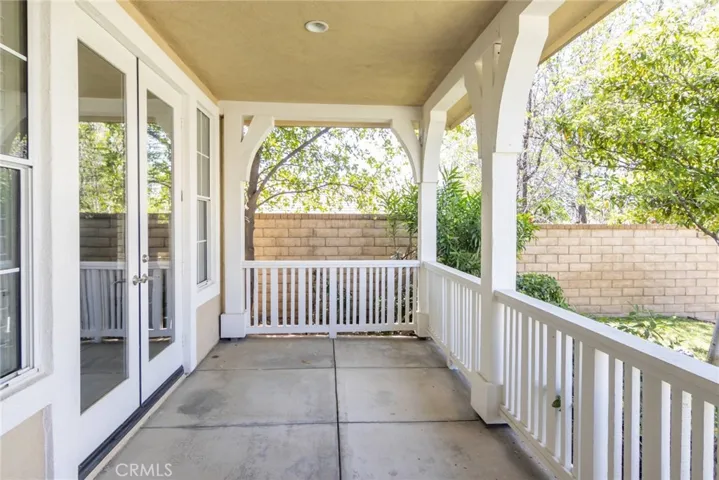 21922 Crestline, Saugus, California 91390