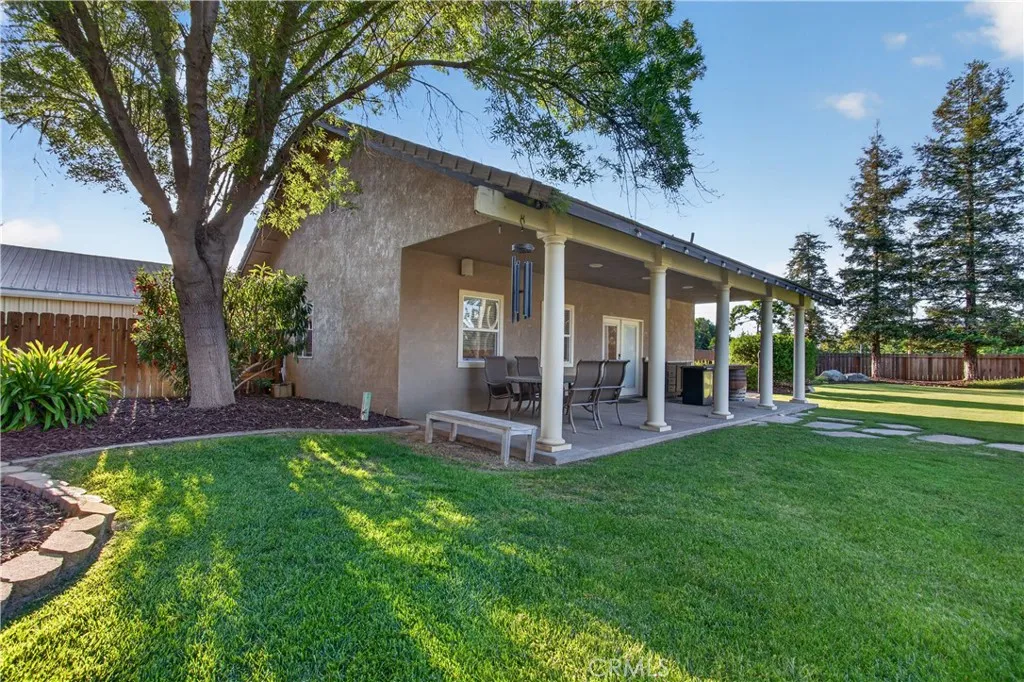 Pool House Front Porch