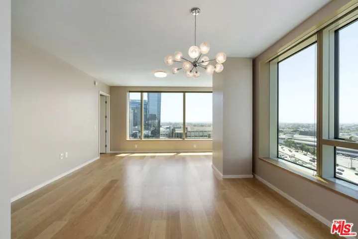 889 Francisco Street 1206, Los Angeles, California 90017