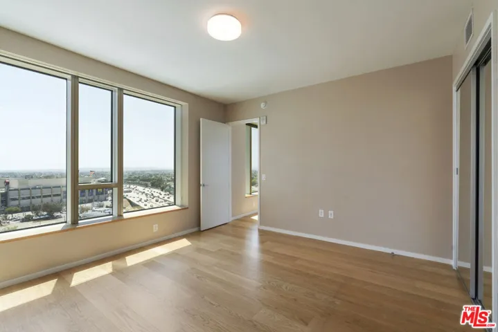 889 Francisco Street 1206, Los Angeles, California 90017