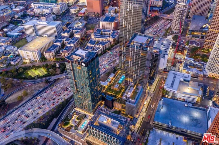 889 Francisco Street 1206, Los Angeles, California 90017