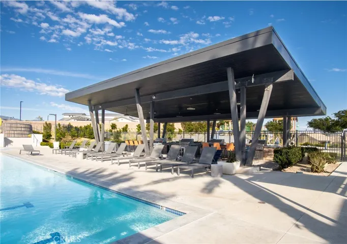 16575 Pegasus Bay, Fontana, California 92336