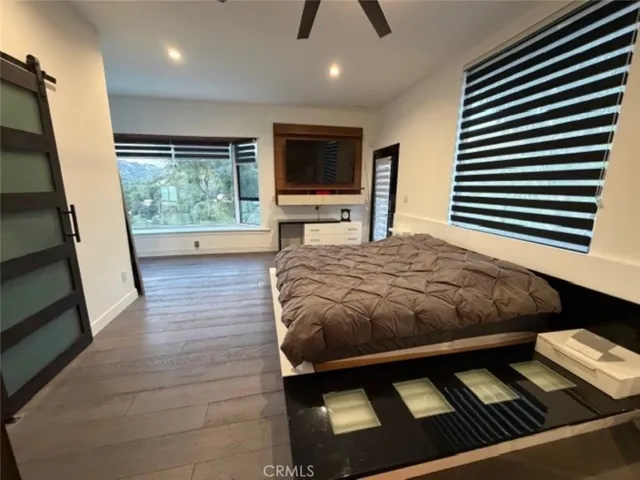 9987 Reevesbury, Beverly Hills, California 90210