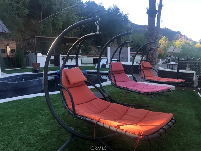 9987 Reevesbury, Beverly Hills, California 90210